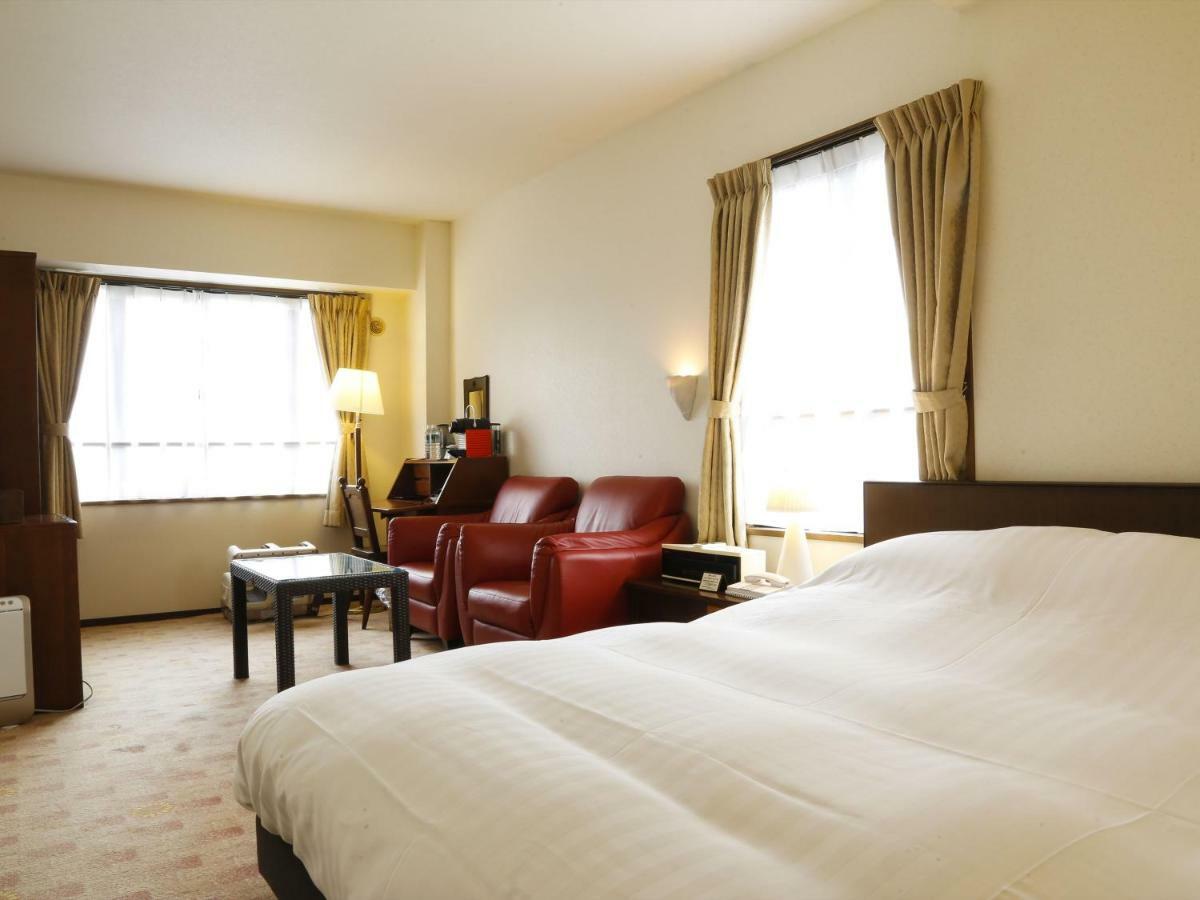 Bishoku No Kakurega Provence Hotel Шима Екстериор снимка
